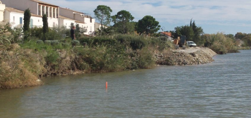 Berges de Port du Roy Aigues Mortes 17