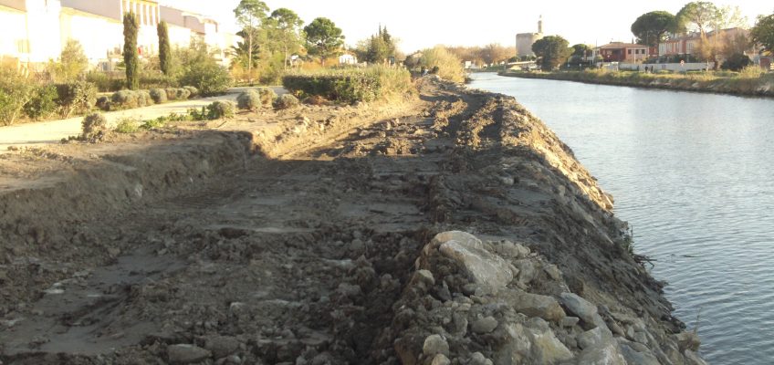 Berges de Port du Roy Aigues Mortes 8